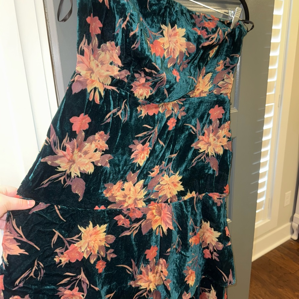 Lulu's Teal Floral Velvet Strapless Maxi Dress - Picture 8 of 16